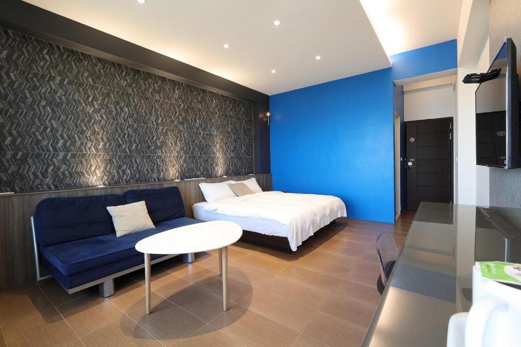 36 Lighthouse Bed and Breakfast Hualien Buitenkant foto